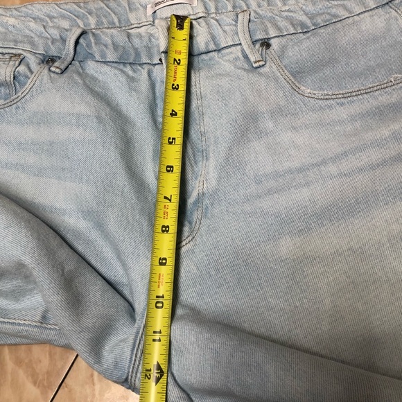 Good American 16 x28 - Picture 11 of 13